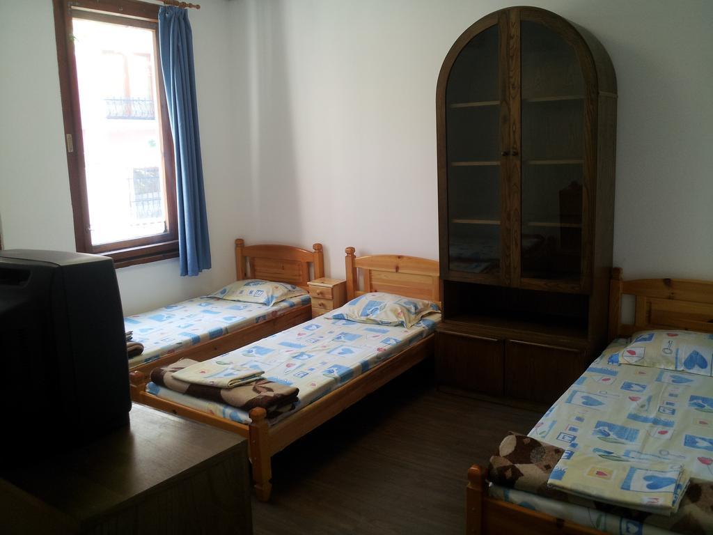 부르가스 Old House 호스텔 객실 사진